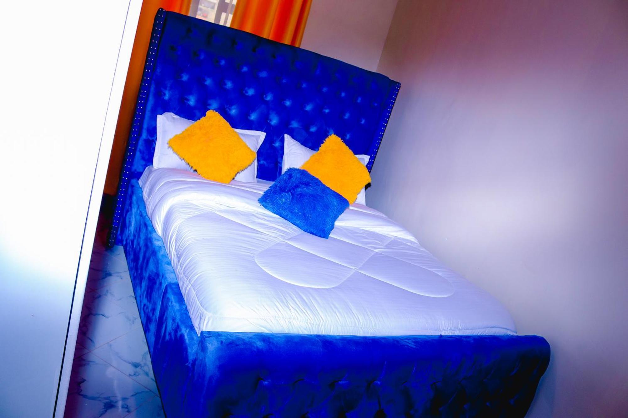 Royal Swag Apartments - Bundiezo Homes Kenya ナイロビ エクステリア 写真